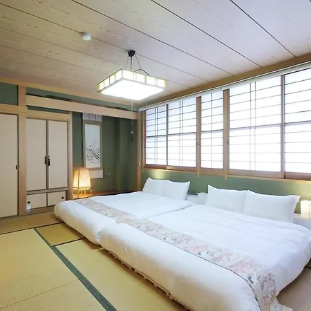Bhotel Kaniwasou 301 Minute Walk From Miyajima Pier For 11Ppl Hatsukaichi Exterior photo